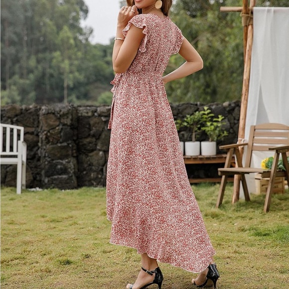 Floral maxi dress, size M - Picture 1 of 7